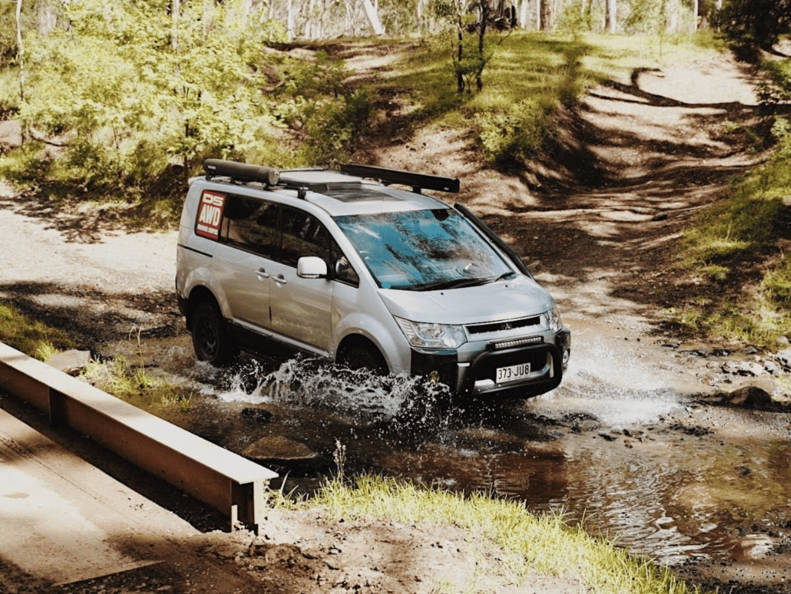 D5 Adventure Camper river crossing, QLD.