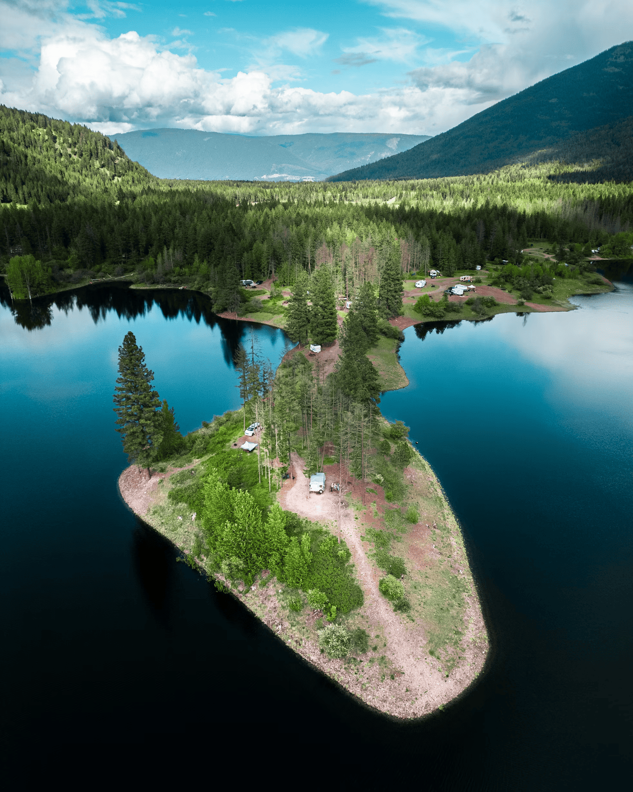 Okanagan Valley and lake, British Columbia